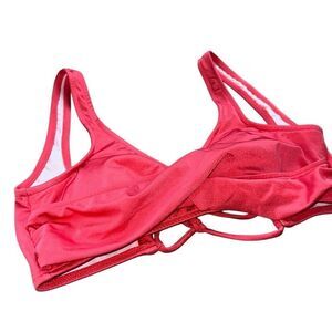 Venus LATTICE SIDE sz M Coral BIKINI top SWIMSUIT SWIM ADJUSTABLE sexy